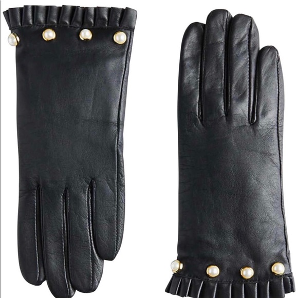 Ann Taylor pearlized ruffle cuff gloves